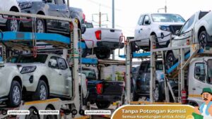 Mengemudi mobil pengangkut
